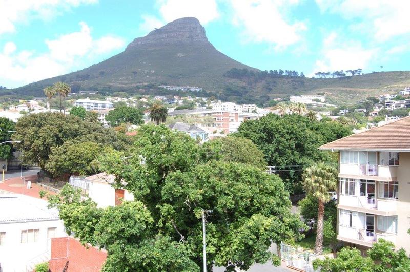 To Let 2 Bedroom Property for Rent in Tamboerskloof Western Cape